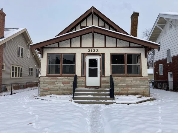 2133 Selby Ave, Saint Paul, MN 55104