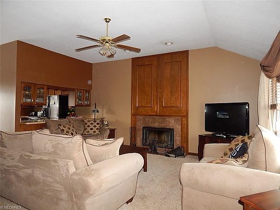2nd image of 9712 Tannery Way