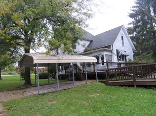 206 Fellows St, Genoa City, WI 53128