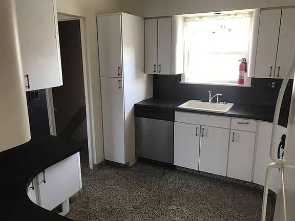 Kitchen part 2
