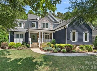 18525 Rollingdale Ln, Davidson, NC 28036