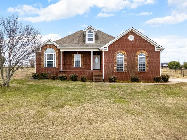 9 Elizabeth Cir, Fayetteville, TN 37334