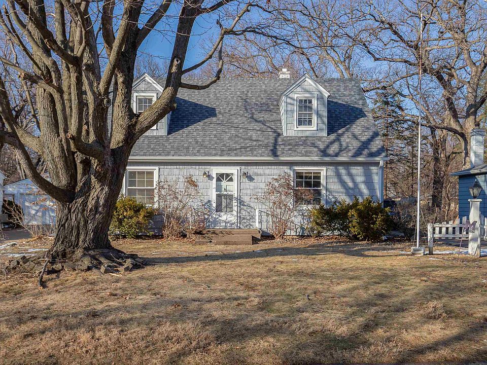1st image of 2533 30th Avenue Ct