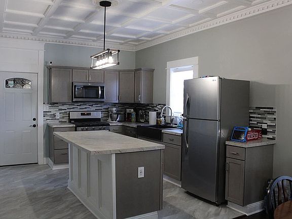 5th image of 2120 South St