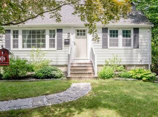 1 Vaille Ave, Lexington, MA 02421
