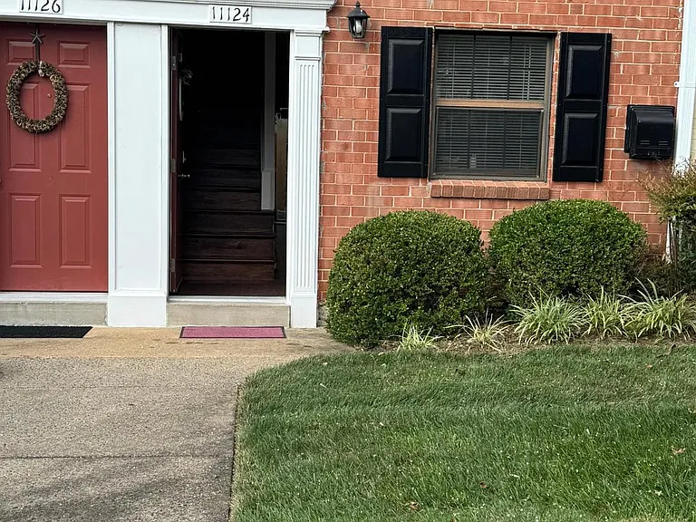 11124 Rock Garden Dr — Photo 2