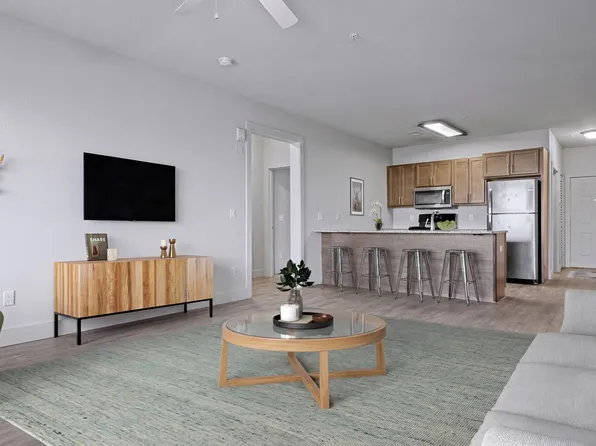 The Stables Student Living, 208 Zoey Way #631ebd903, Tifton, GA 31793