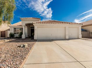 217 W Smoke Tree Rd, Gilbert, AZ 85233