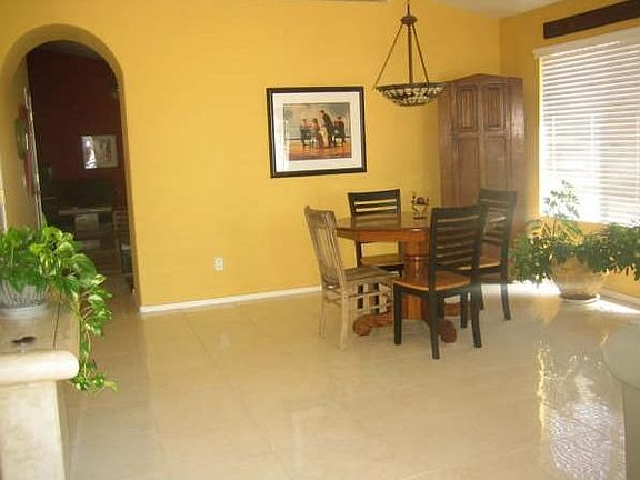 Dining Rm