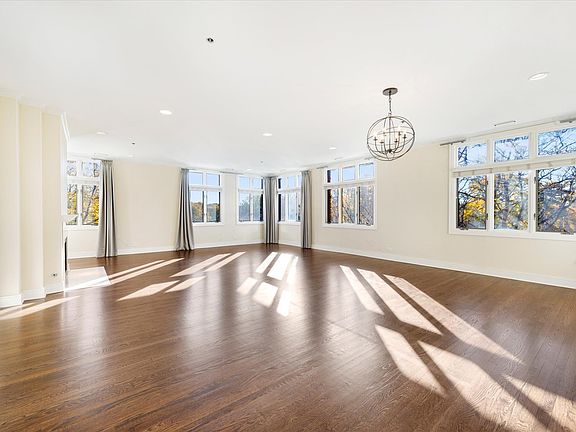 5th image of 1 Gale Ave APT 4E