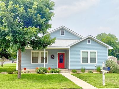 612 Winfred St, Fredericksburg, TX, 78624