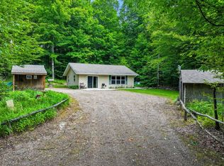 W16180 Klug Ln, Athelstane, WI 54104