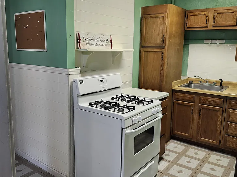 147 Lance Dr #201 — Photo 5