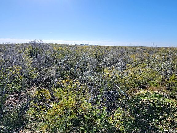 4th image of 613 County Road 1670