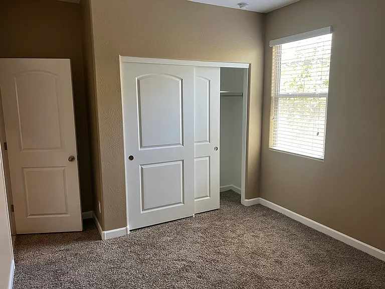 23788 W Mohave St — Photo 10