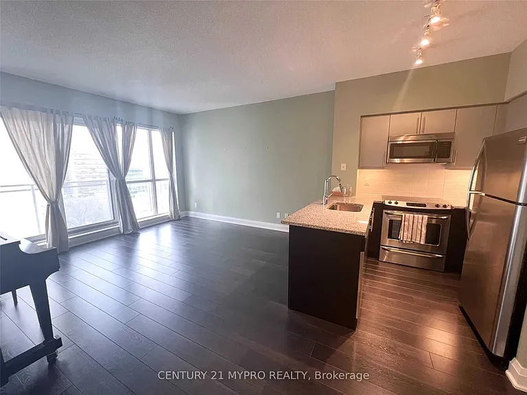83 Redpath Ave #701 — Photo 3