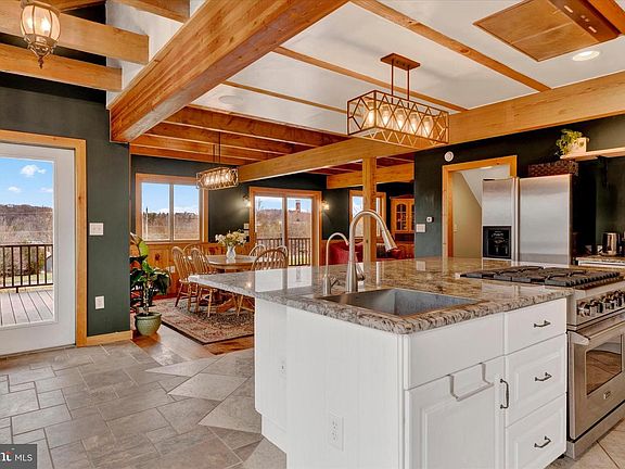 3rd image of 1310 Hex Hwy