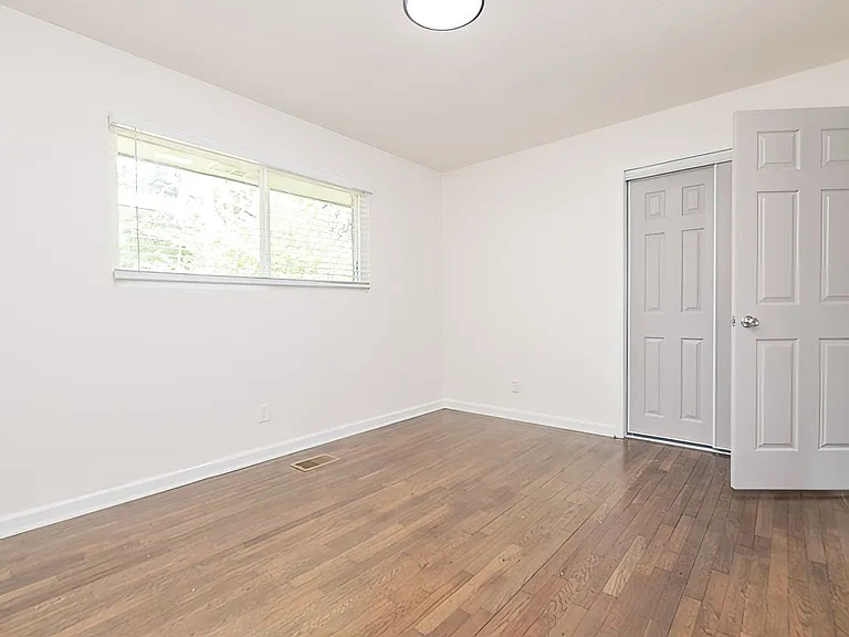 1506 Janmar Dr — Photo 14