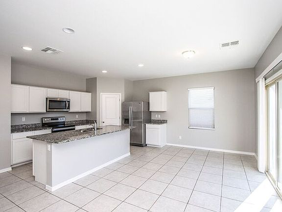 5th image of 2377 E Alonso Dr
