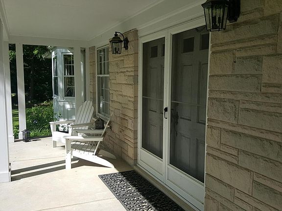 4th image of 3107 White Oaks Dr
