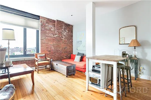 Rented by Oxford Property Group | media 27