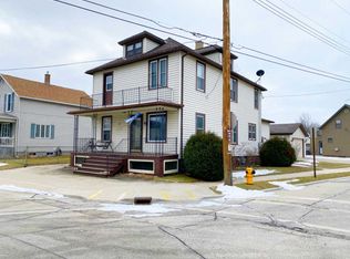 1113 17th St, Two Rivers, WI 54241