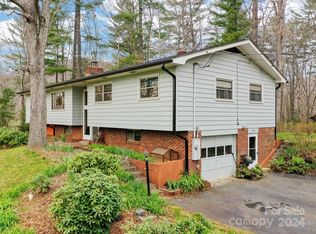 2599 Thickety Rd, Clyde, NC 28721