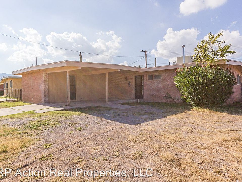 1st image of 5233 Pikes Peak Dr
