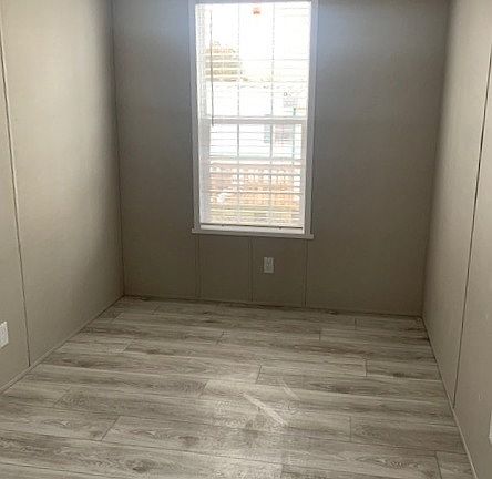 4th image of 232 Audubon #118