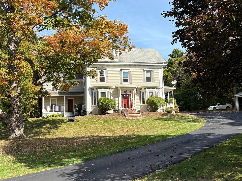 42 Preston St #4