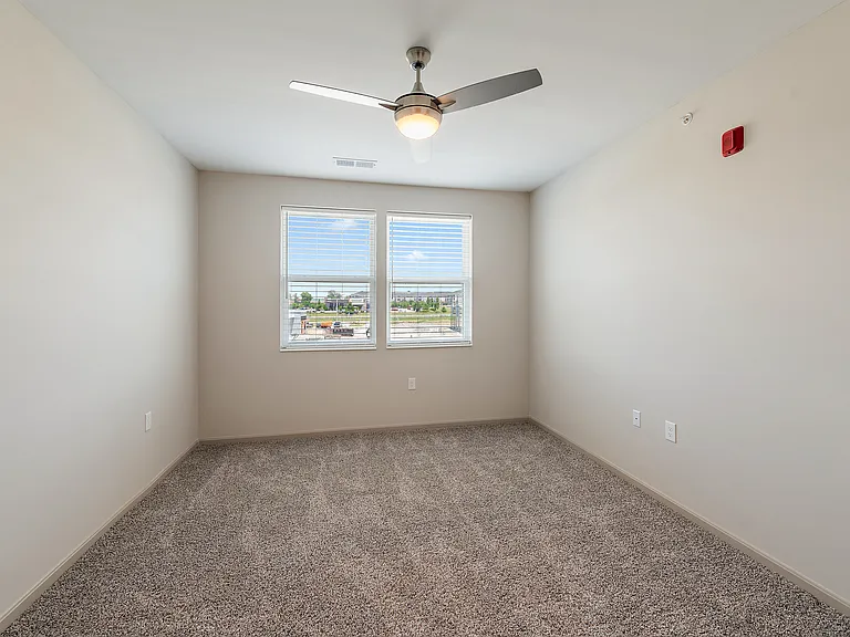 19Nineteen Promenade — Photo 133