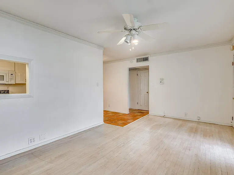 910 Duncan Ln #50 — Photo 14