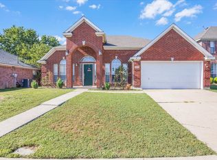 409 Arbor Glen Ct, Fort Worth, TX 76140