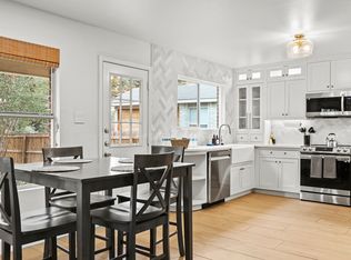 1111 Creek Knl, San Antonio, TX 78253