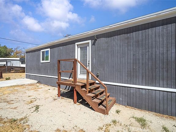 4th image of 52100 Esperanza Ave