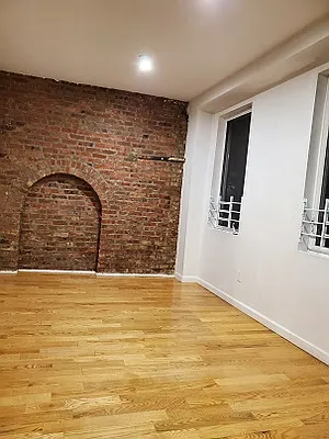 Rented by Highline Residential | media 15