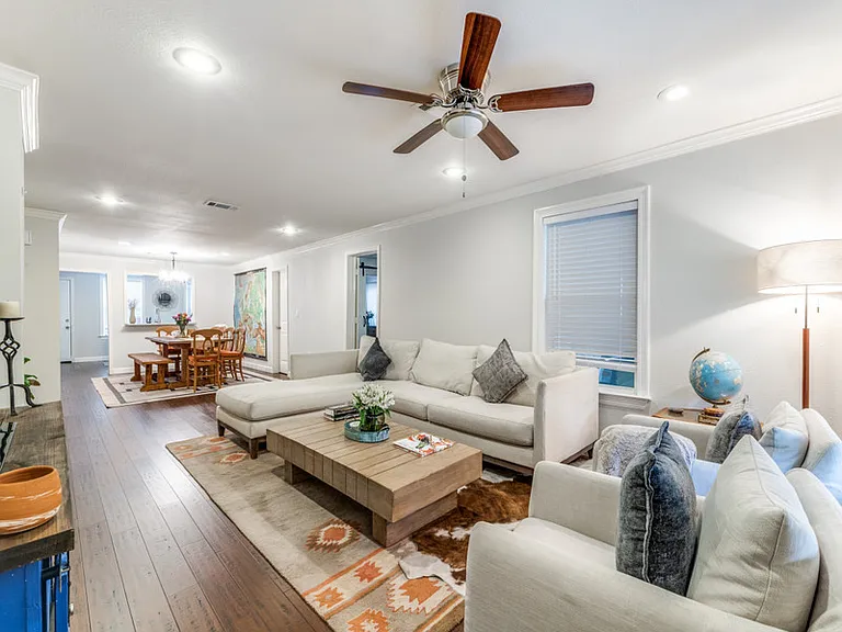 5110 Cochran St — Photo 3