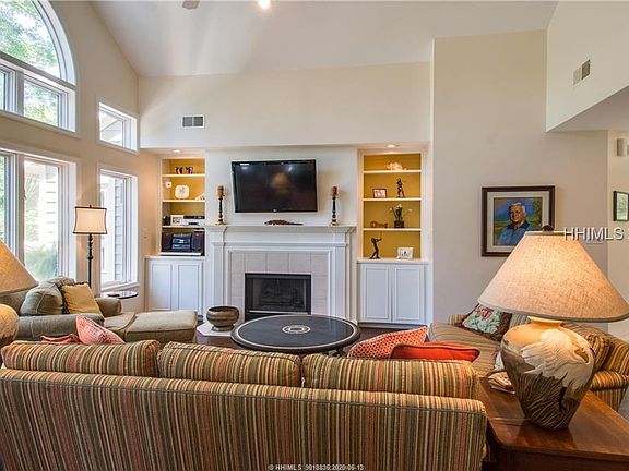 5th image of 72 Ocean Ln APT 7656