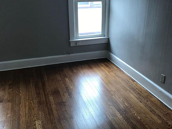 4th image of 47 Park Ave #2