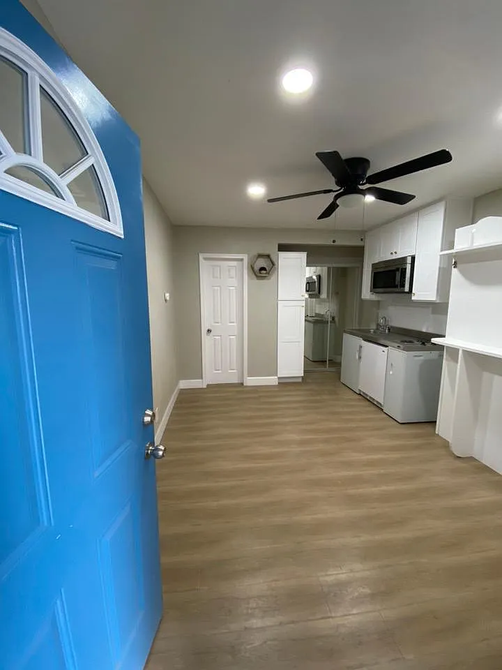 4339 Normal Ave — Photo 1