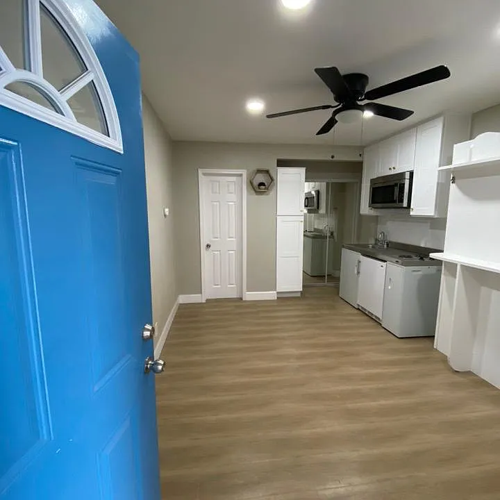4337 Normal Ave #8