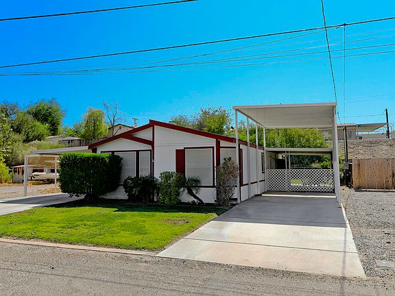 3rd image of 419 Paradise Ln
