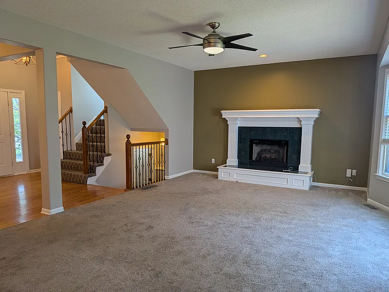 13236 Carter St — Photo 10