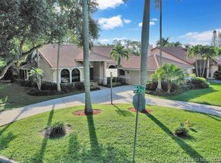 8122 NW 53rd Ct, Coral Springs, FL 33067
