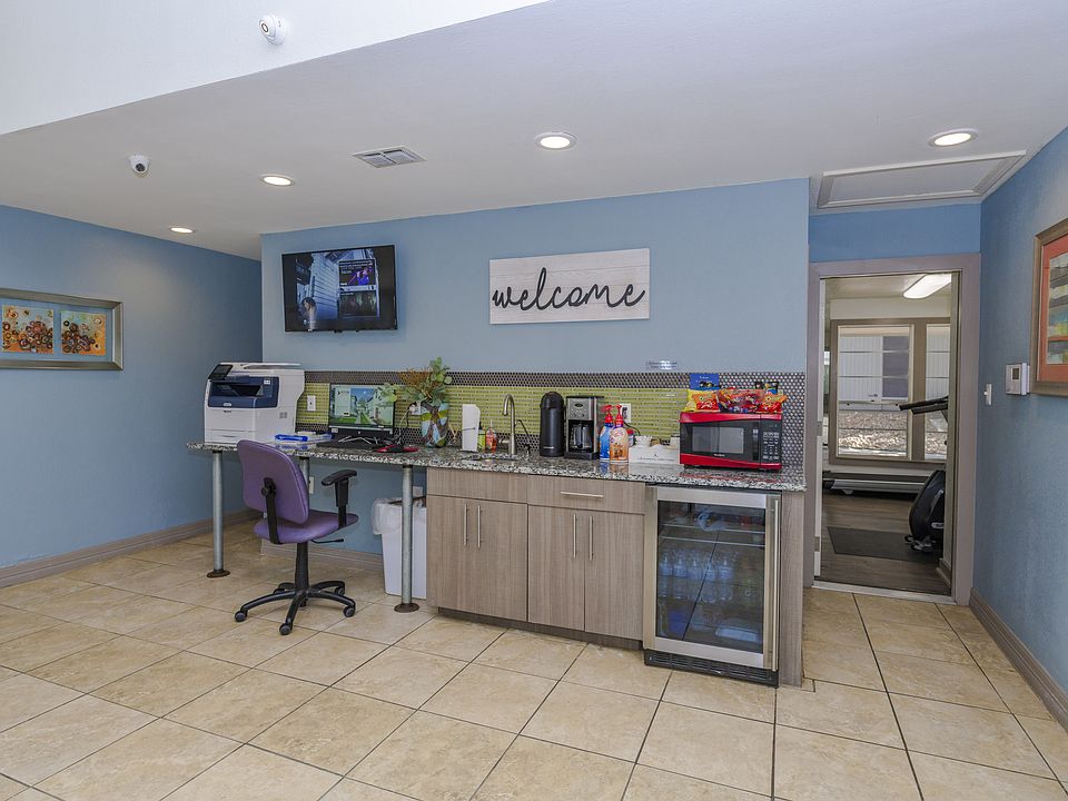 Ridge at Southcross Leasing Office