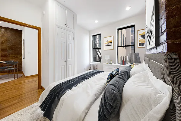 Rented by Corcoran | media 14