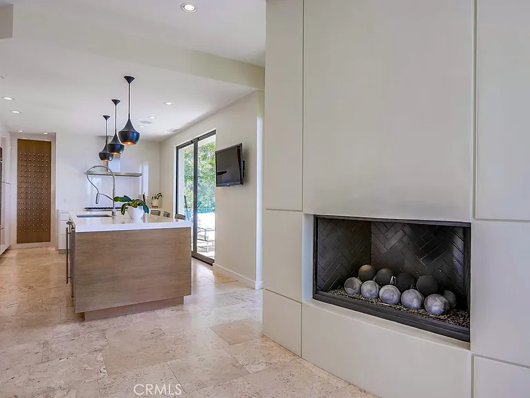 1725 Del Mar Ave — Photo 14