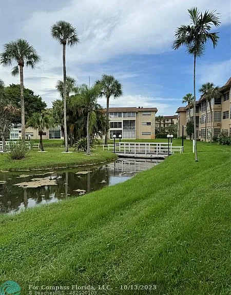 5021 W Oakland Park Blvd #105 — Photo 32