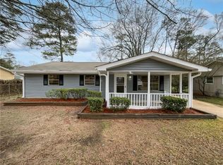 6518 Voyles Dr, Riverdale, GA 30274