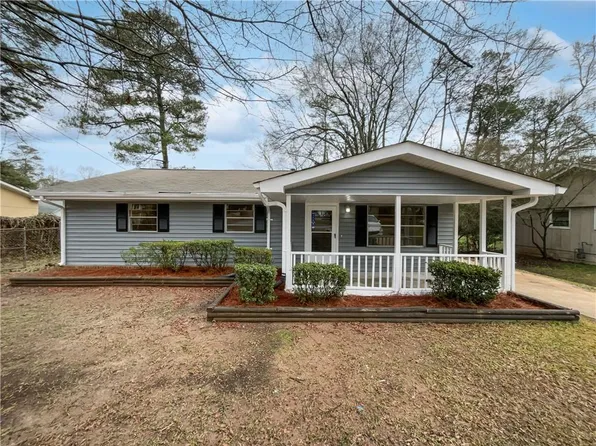 6518 Voyles Dr, Riverdale, GA 30274